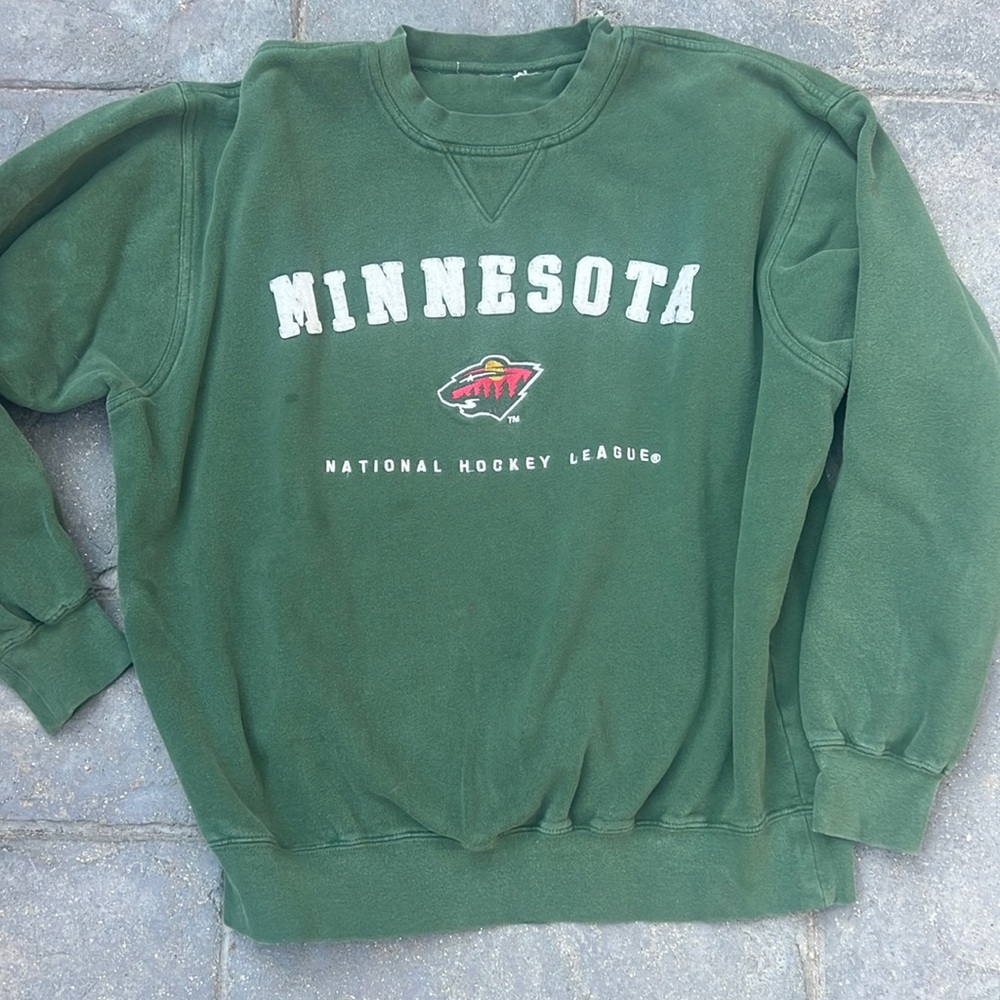 Pull over sweatshirt
